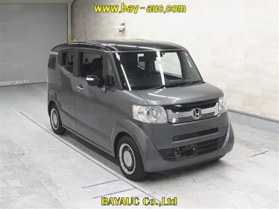 Honda N BOX SLASH