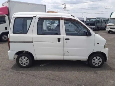 Daihatsu Hijet Cargo