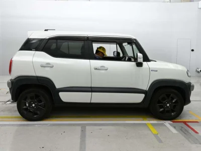 Suzuki XBEE