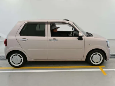 Daihatsu Mira Tocot