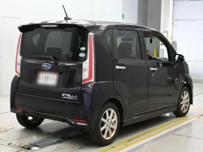 Subaru STELLA