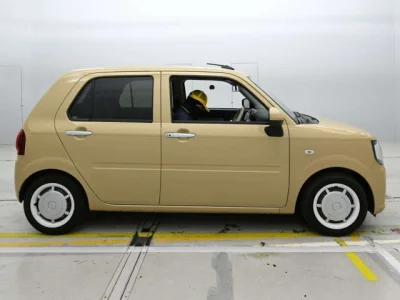 Daihatsu Mira Tocot