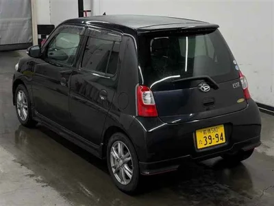 Daihatsu Esse