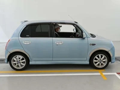 Daihatsu Mira