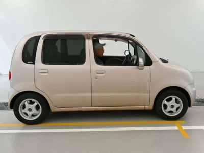 Daihatsu Move Latte