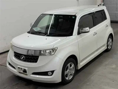 Toyota bB