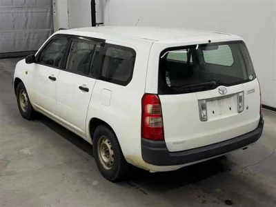 Toyota Succeed