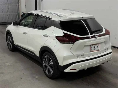 Nissan KICKS