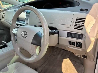 Toyota Estima Hybrid