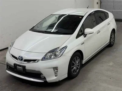 Toyota Prius PHV