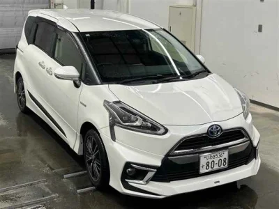 Toyota Sienta