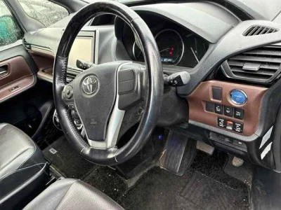 Toyota Esquire