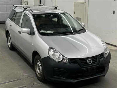 Nissan AD