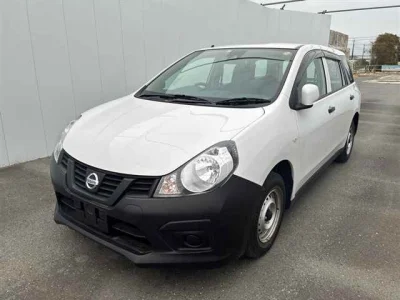 Nissan AD