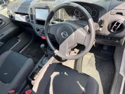 Nissan AD