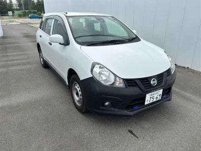 Nissan AD