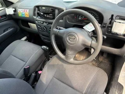 Toyota Succeed