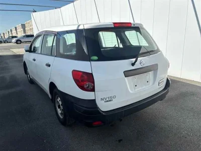 Nissan AD
