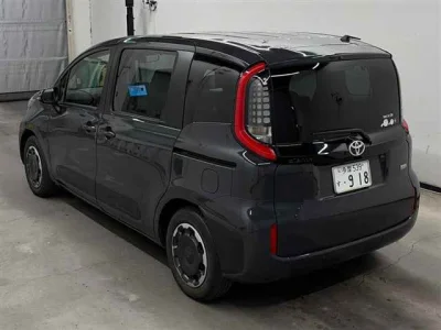 Toyota Sienta
