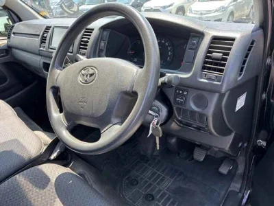 Toyota RegiusAce