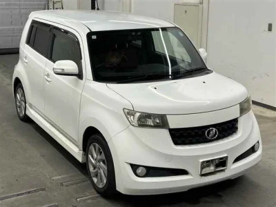 Toyota bB