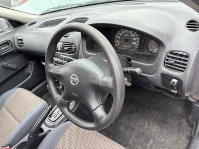 Nissan AD
