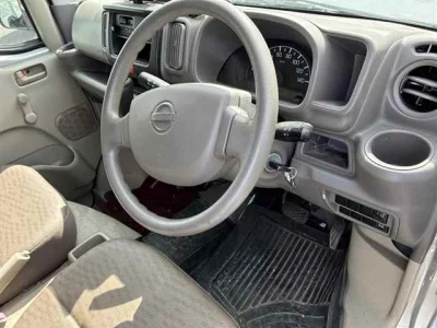 Nissan NV100 CLIPPER