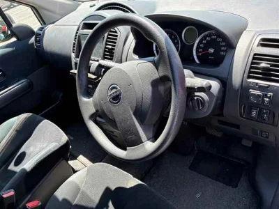 Nissan LAFESTA