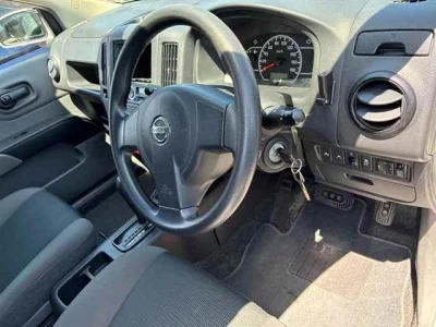 Nissan AD