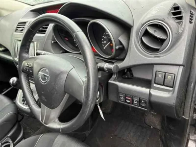 Nissan LAFESTA