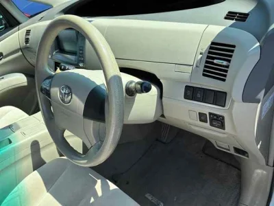 Toyota Estima Hybrid