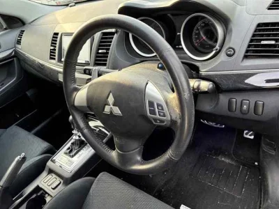 Mitsubishi GALANT FORTIS