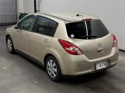 Nissan TIIDA