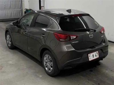 Mazda DEMIO