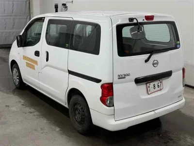 Nissan NV200