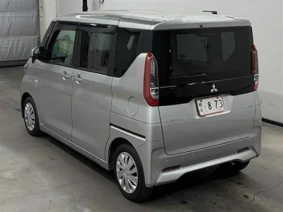Mitsubishi eK X Space