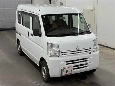 Mitsubishi Minicab Van