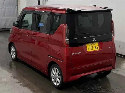 Mitsubishi eK X Space