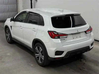 Mitsubishi RVR