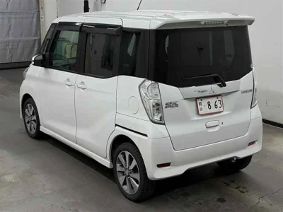 Mitsubishi EK X SPACE