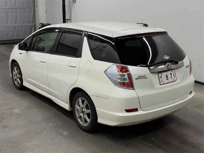 Honda FIT SHUTTLE