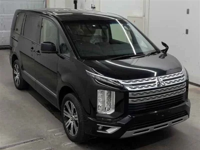 Mitsubishi DELICA D5