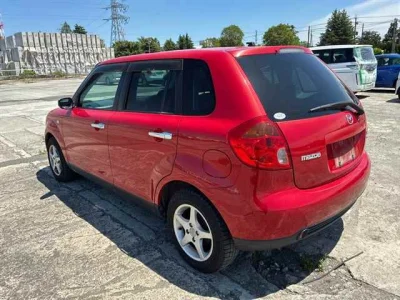 Mazda VERISA