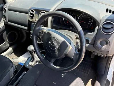 Mazda VERISA
