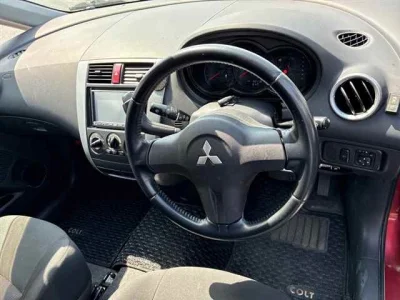 Mitsubishi COLT PLUS