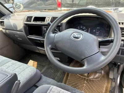 Mazda BONGO VAN