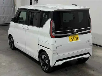 Nissan ROOX