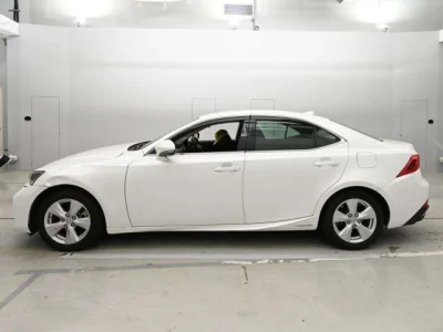 Lexus IS300h