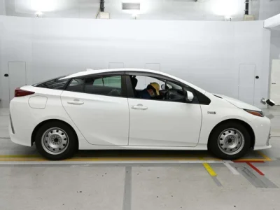 Toyota Prius PHV