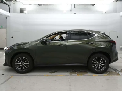 Lexus NX450h+